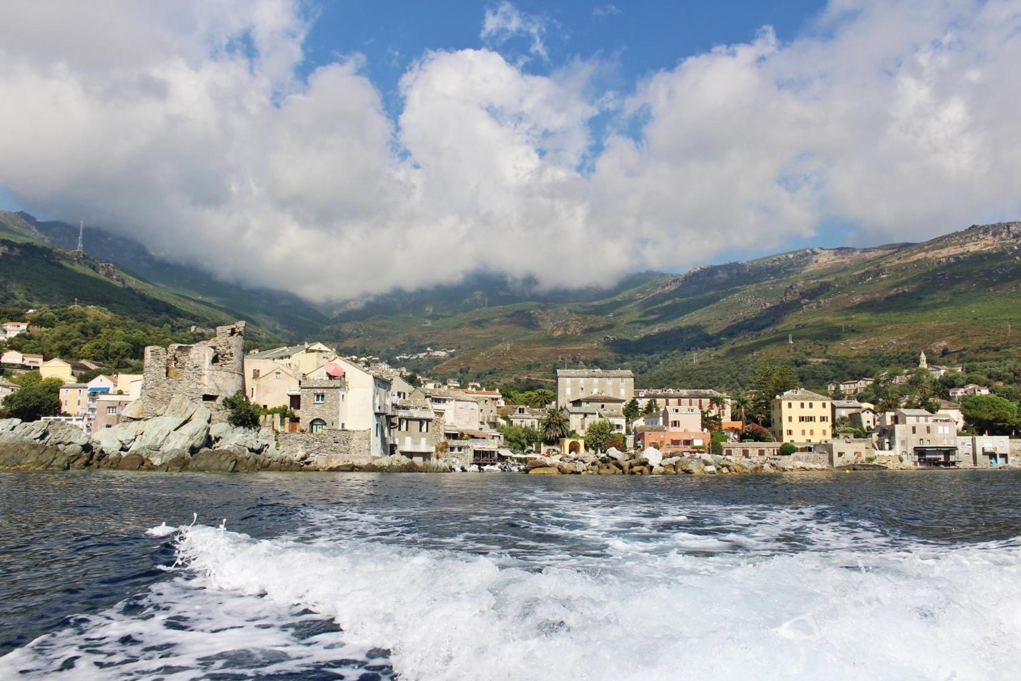 Maison Charmante Vue Mer - Erbalunga แอร์บาลุงกา ภายนอก รูปภาพ